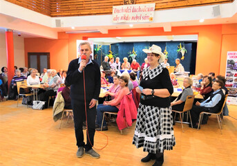 Prachatice: Den tance pro seniory - „Senioři mají talent“